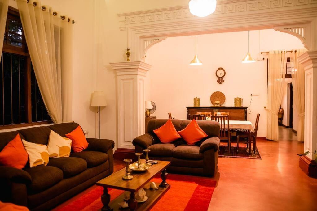 Colonial Residence Kandy Villa Eksteriør bilde
